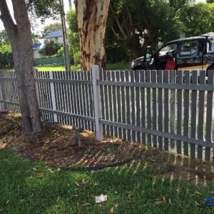 PICKET FENCE 23